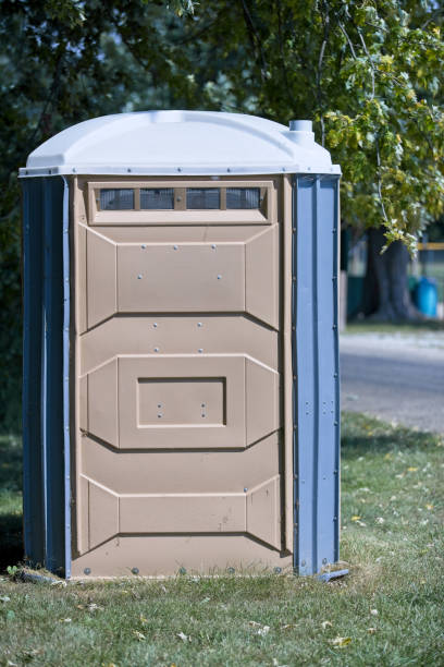 Best Portable bathroom rental  in Leipsic, OH