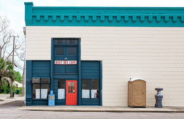 Best Best portable toilet rental  in Leipsic, OH
